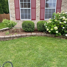 Landscaping-Block-and-Concrete-Cleaning-on-Sidewalks-in-Algonquin-IL 4